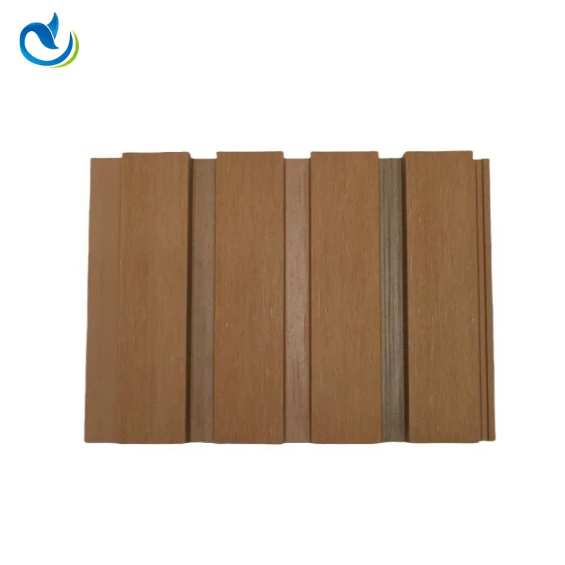 Pannelli murali per esterni in PE marrone